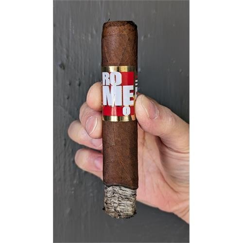 Altadis Romeo By Romeo Y Julieta - Toro - Image 2