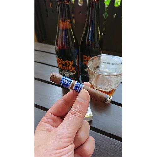 Rocky Patel Vintage 2003 - Toro - Image 2