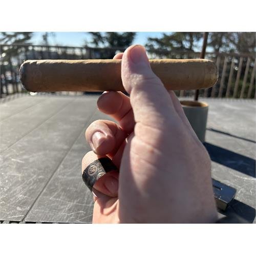Rocky Patel Edge Connecticut - Toro - Image 2