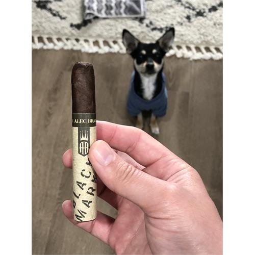 Alec Bradley Black Market - Churchill