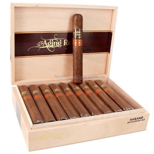 Altadis Aging Room Core Maduro Rondo - Image 3