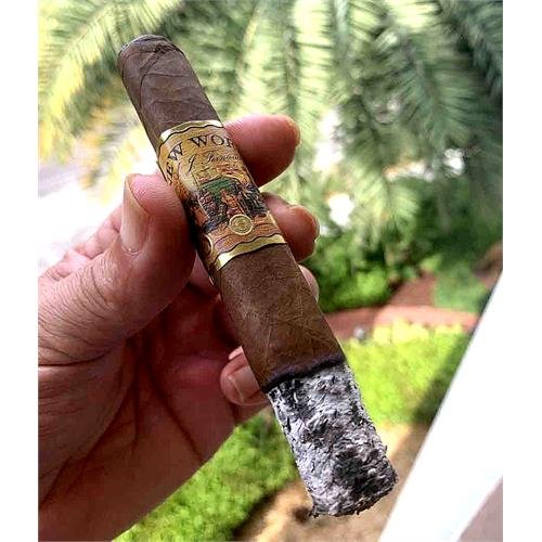 Aj Fernandez Company New World Dorado - Figurado