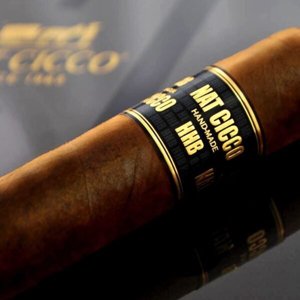 Zander-Greg M & A Cuban Legends Habano - Toro